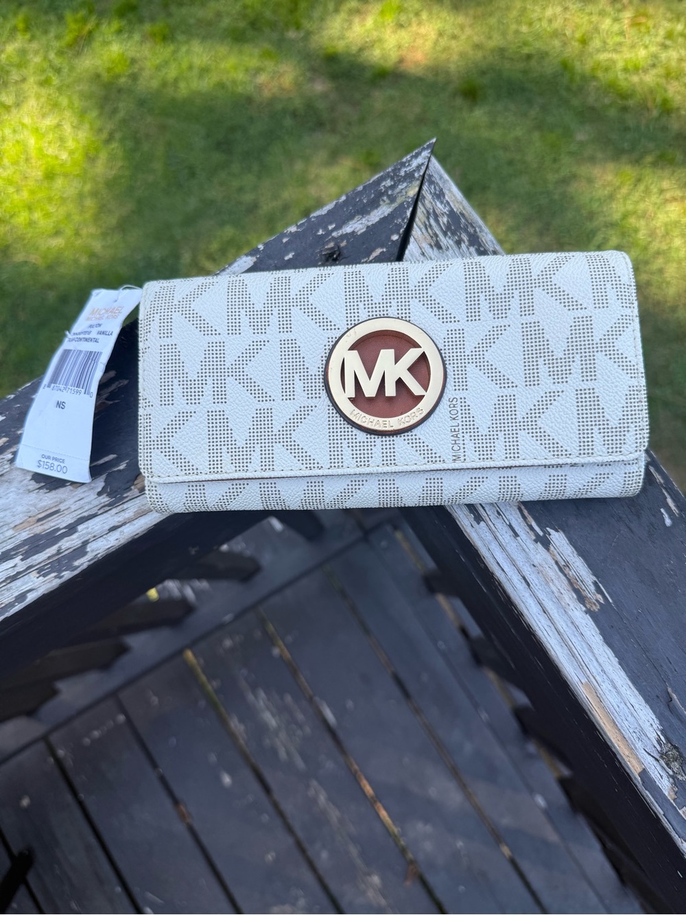 Michael Kors White MK Logo Continental Wallet